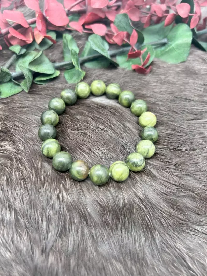 green tones jade bracelet