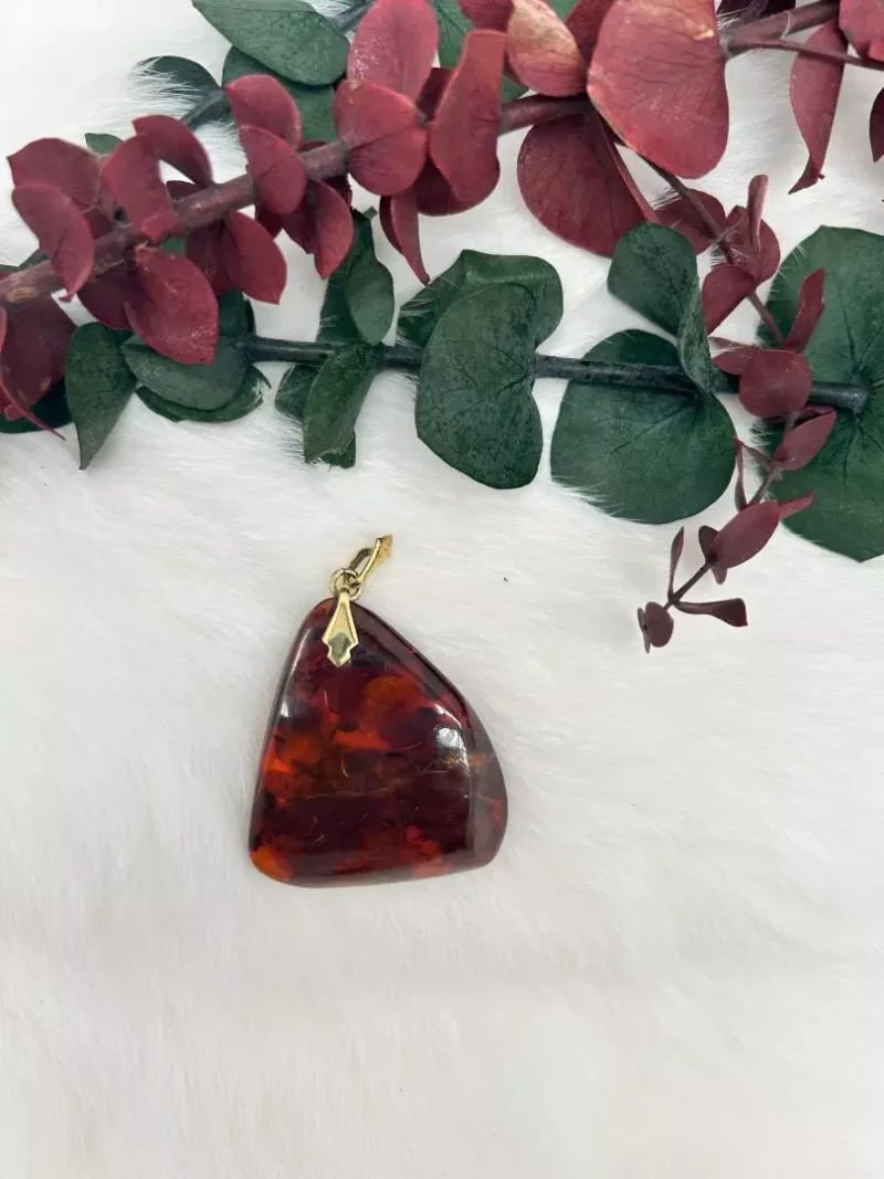 reddish brown amber pendant