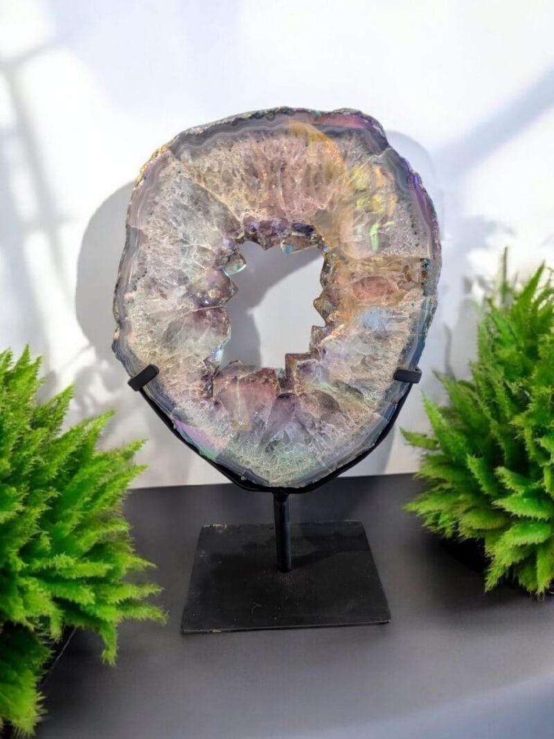 Pearl Amethyst Portal w/ Metal Stand
