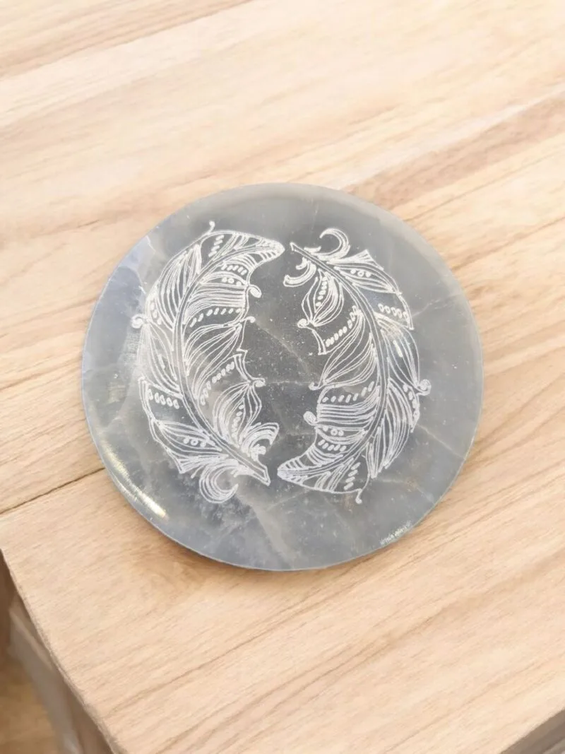 Selenite Plate w/ Design (M)