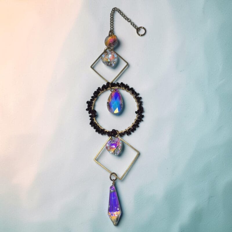 Garnet Round W/ Diamond Suncatcher
